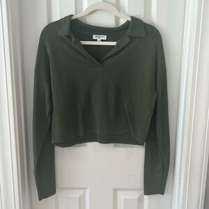 Green L freshman long sleeve cropped top